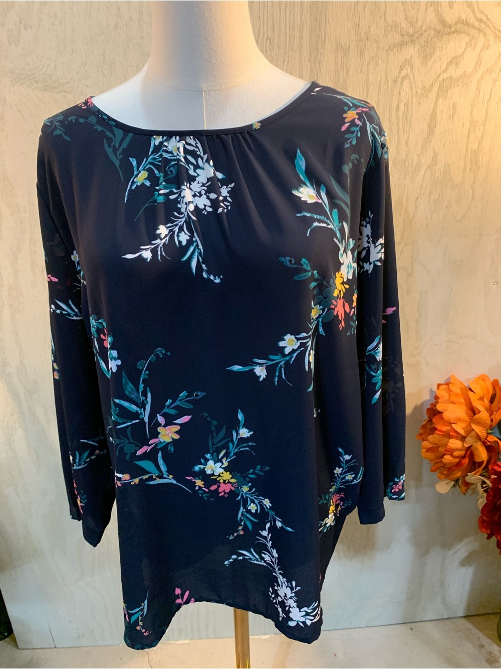 Van Heusen Navy Floral Long-Sleeve Blouse